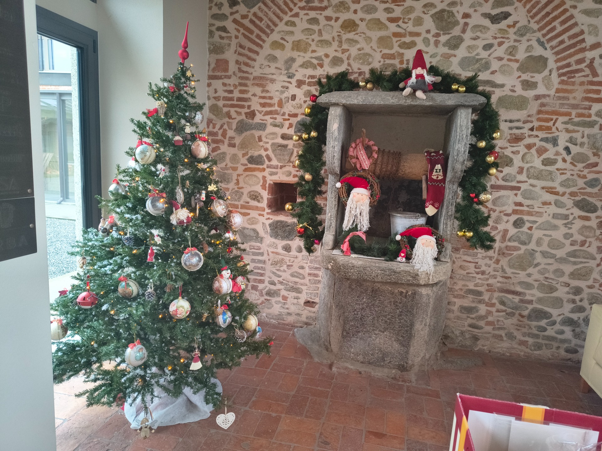 Consegna giocattoli Cascina Cristina -Fecchio