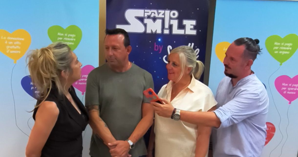 al centro MASSIMILIANO ZACCARO e GRAZIA TAGLIABUE "ASSOCIAZIONE BEA VIVE"